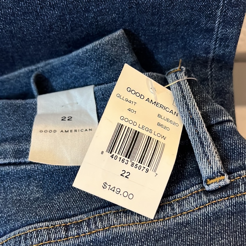 Good American Good Legs Low Skinny Jean - Picture 12 of 15